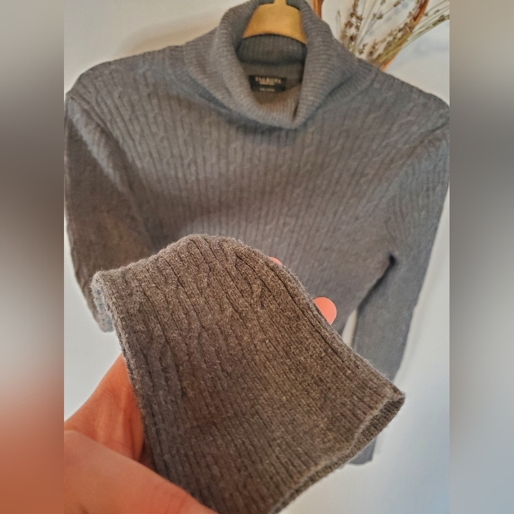 Talbots Grey Ribbed Turtleneck Sweater - Picture 8 of 10